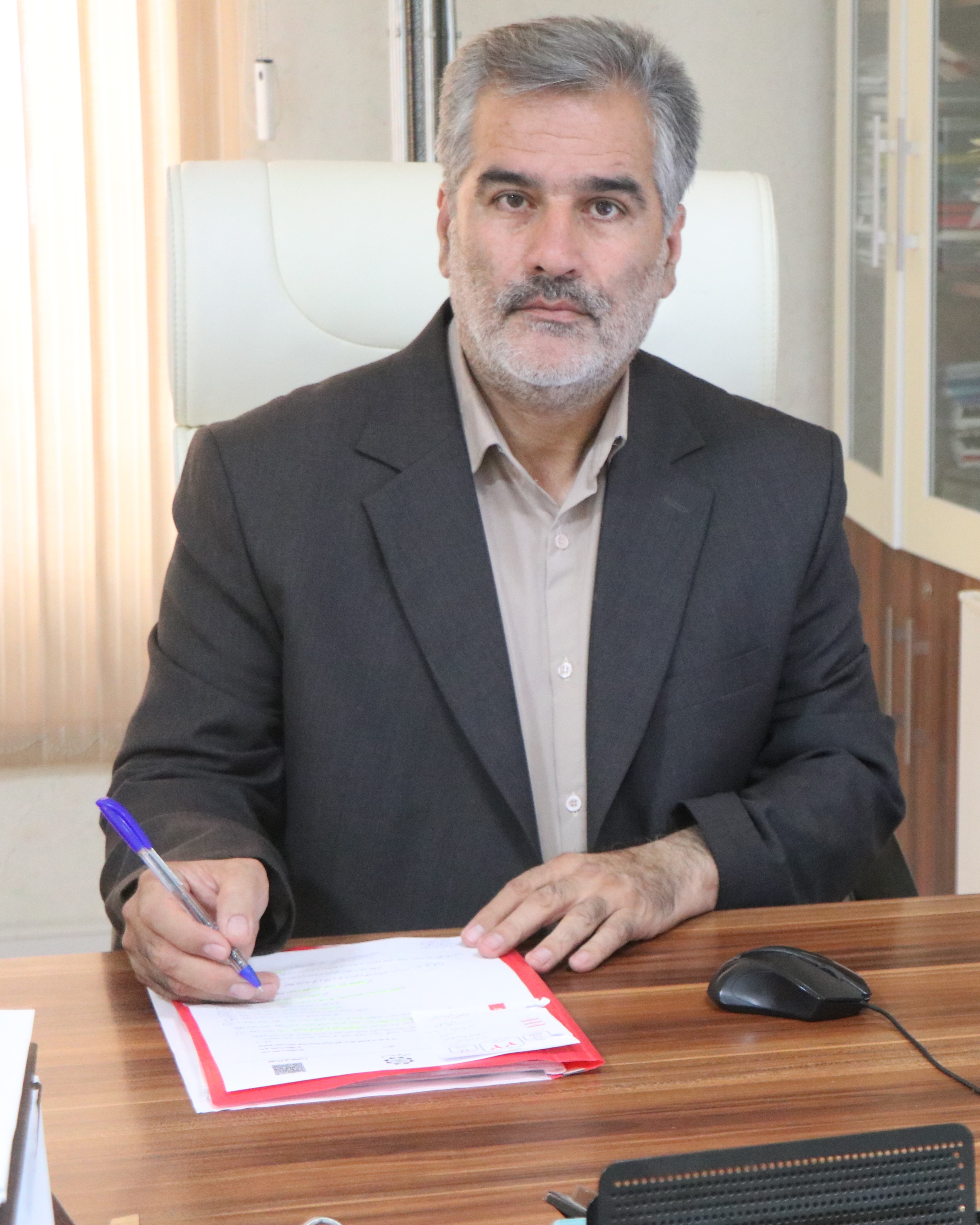 مدیریت سرمایه گذاری و مشارکتهای مردی